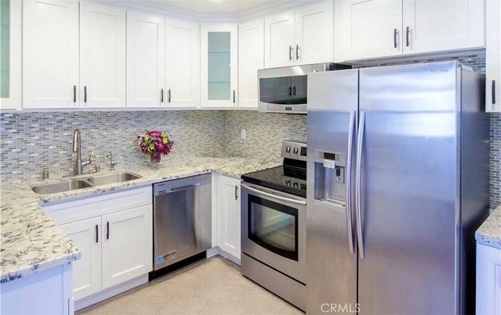 11820 Mayfield 317 Property Photo 2