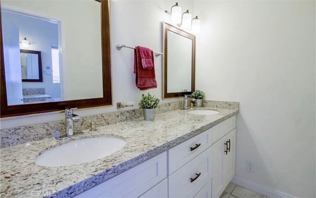 11820 Mayfield 317 Property Photo 13