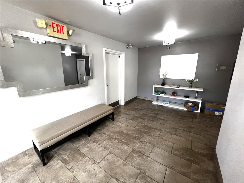 11820 Mayfield 317 Property Photo 21