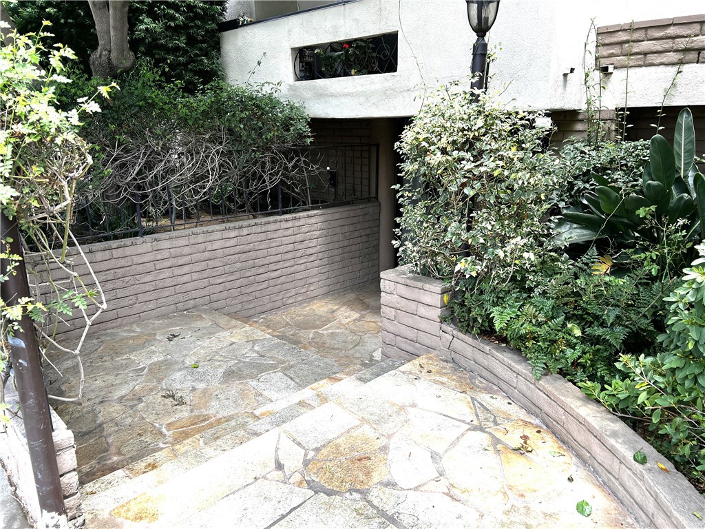 11820 Mayfield 317 Property Photo 23