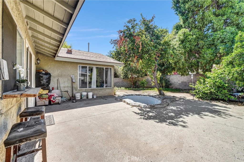 24389 La Glorita Property Photo 22
