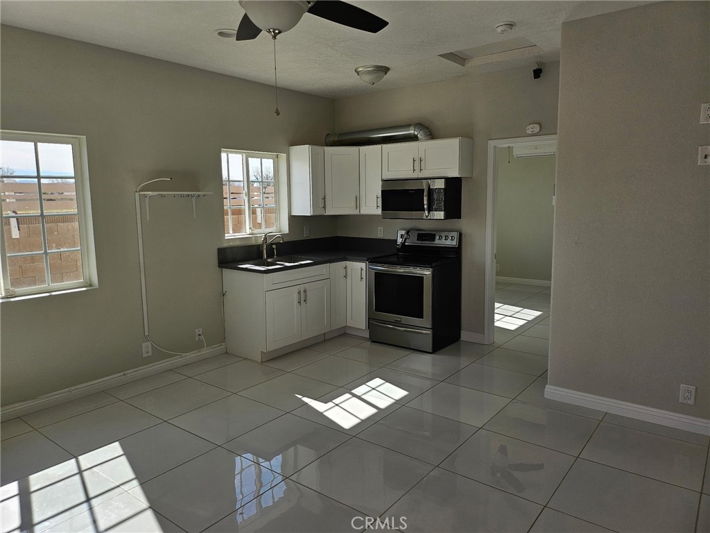 722 E. Avnue J6 Property Photo 20