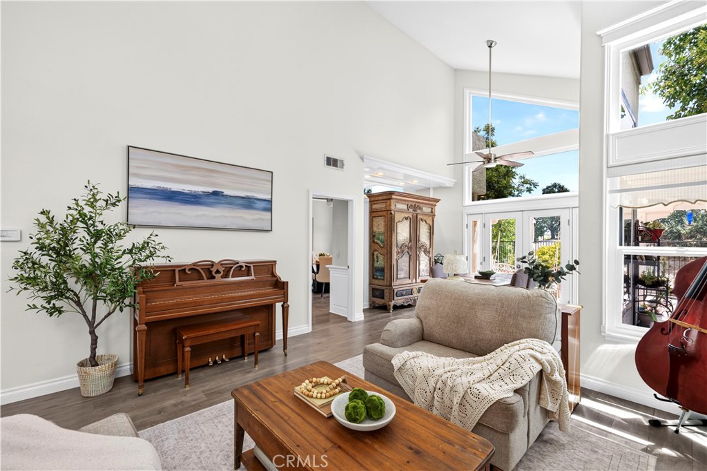 24520 Windsor Drive A Property Photo 8