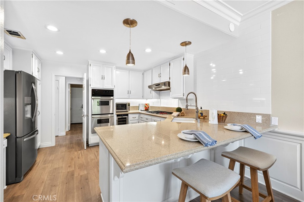 24520 Windsor Drive A Property Photo 10