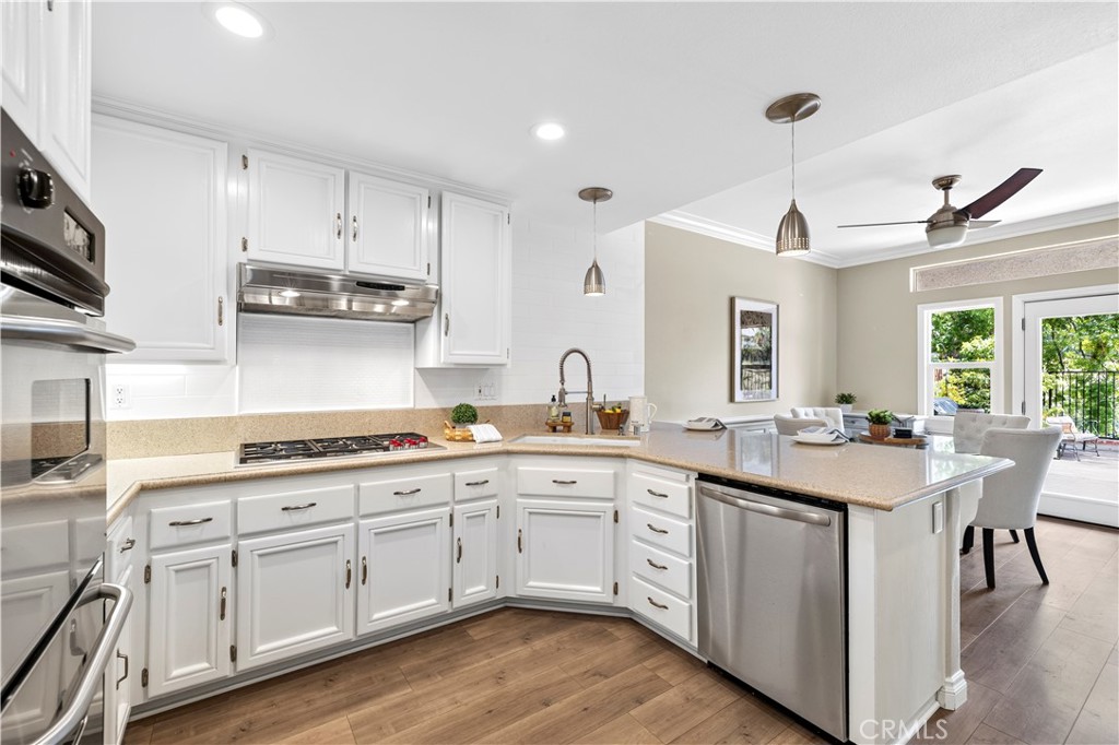 24520 Windsor Drive A Property Photo 13
