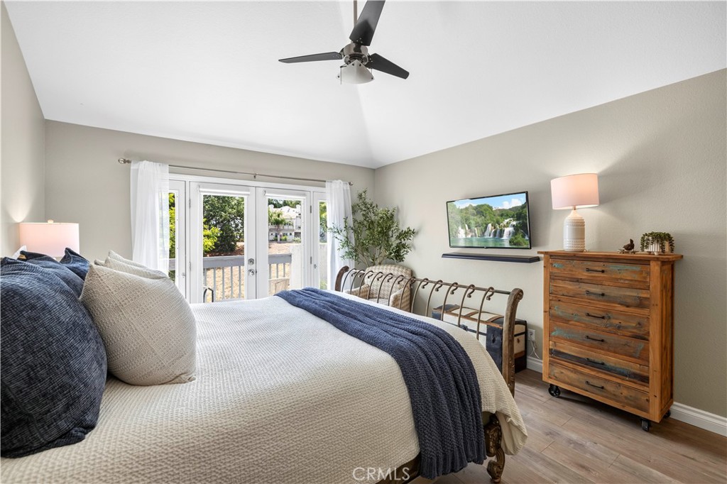 24520 Windsor Drive A Property Photo 20