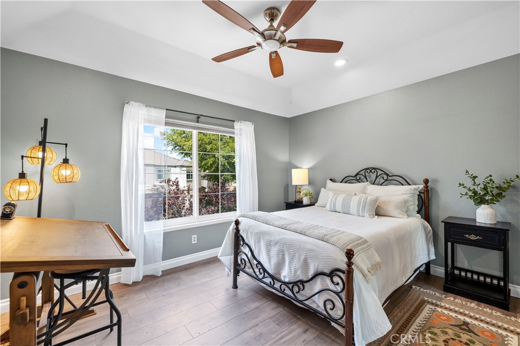 24520 Windsor Drive A Property Photo 28