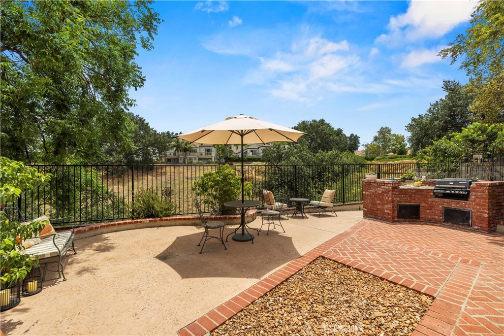 24520 Windsor Drive A Property Photo 39