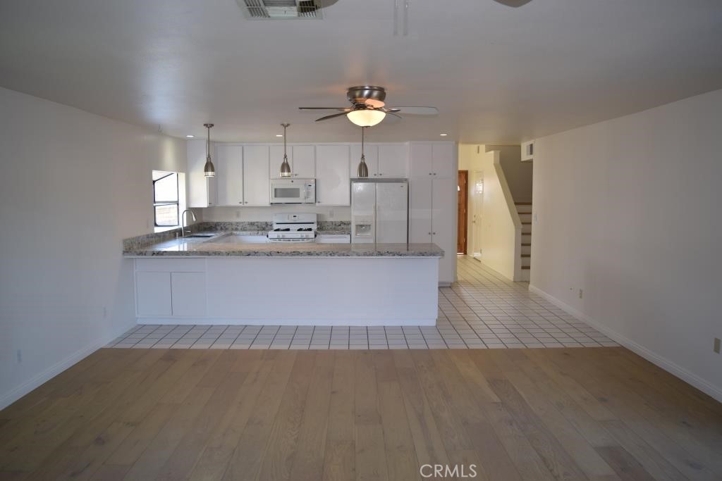 25420 Via Impreso Property Photo 10
