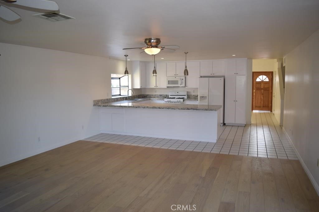 25420 Via Impreso Property Photo 13