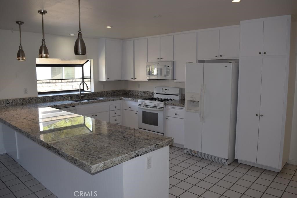 25420 Via Impreso Property Photo 14