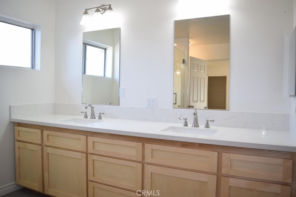 25420 Via Impreso Property Photo 34