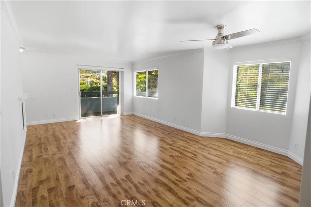 26901 Rainbow Glen Drive 643 Property Photo 7
