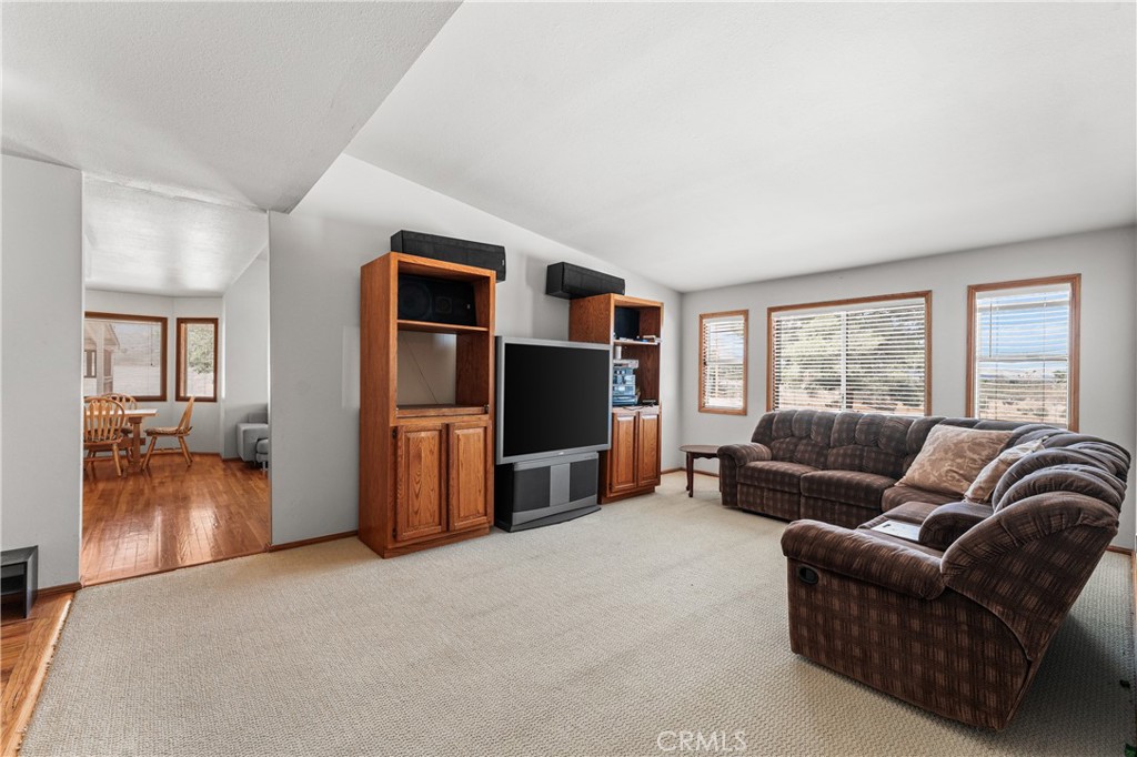 33535 170th E Property Photo 1