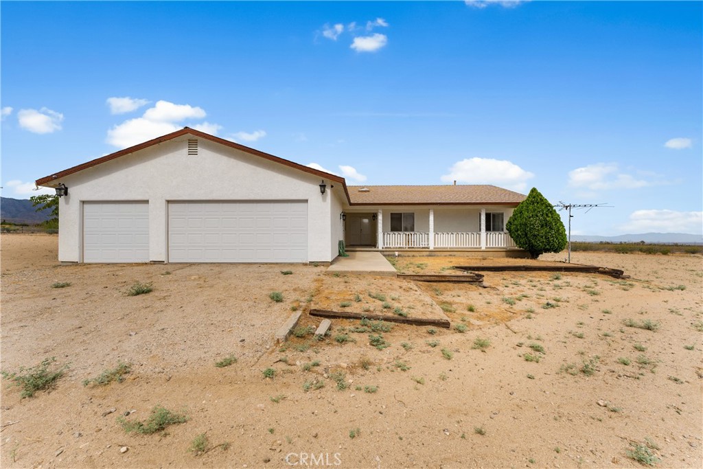 33535 170th E Property Photo 3