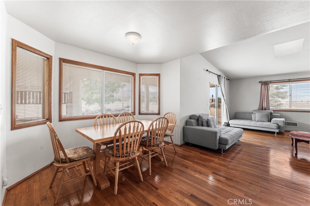 33535 170th E Property Photo 15