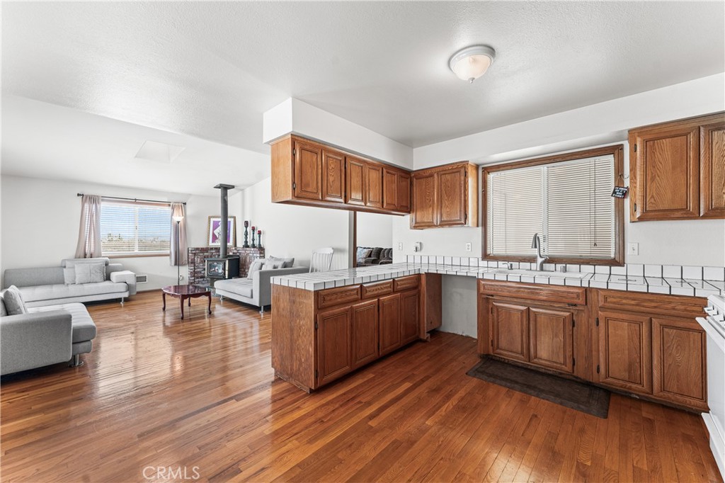 33535 170th E Property Photo 16