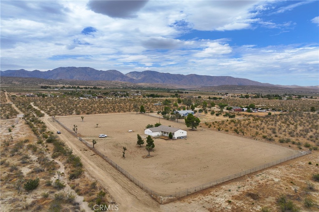 33535 170th E Property Photo 40