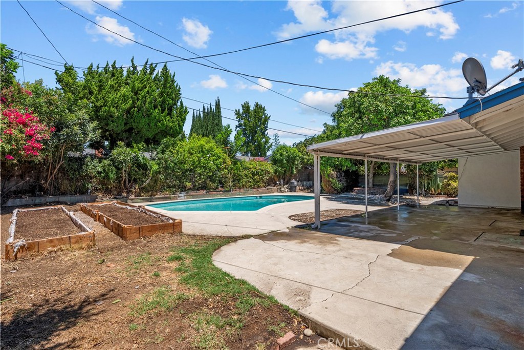 20119 Marilla Street Property Photo 44