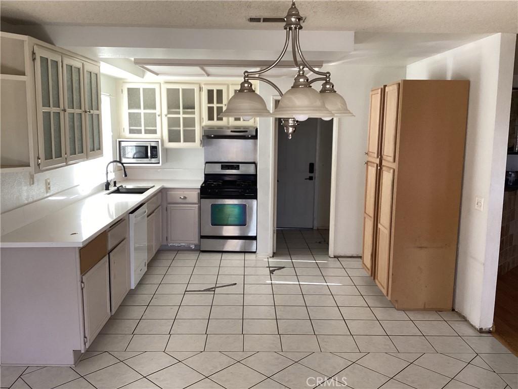 2116 Phlox Property Photo 8
