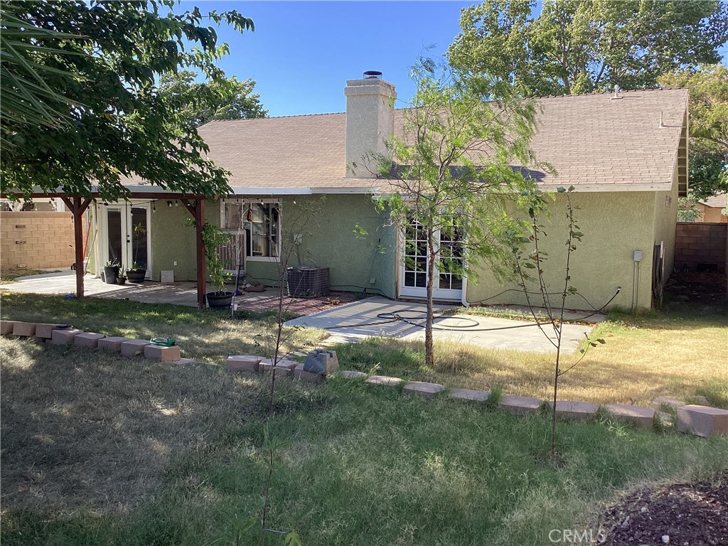 2116 Phlox Property Photo 16