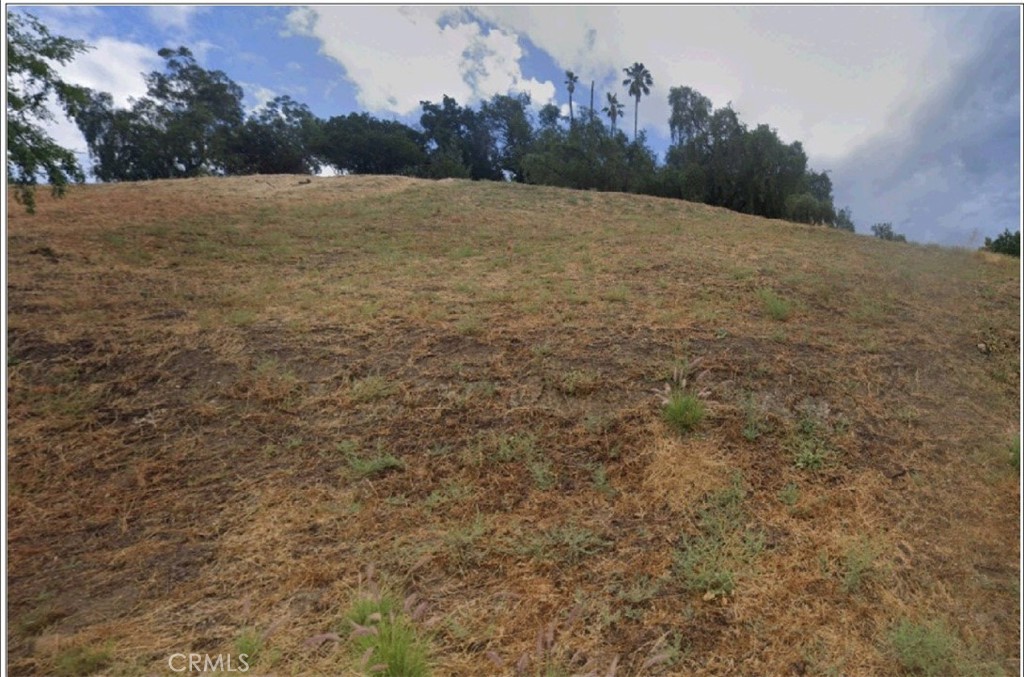 2801 Round Drive Property Photo 1