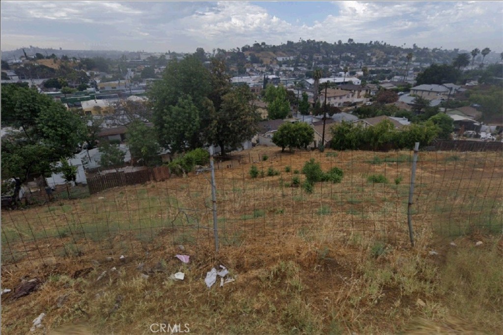 2806 Round Drive Property Photo 1