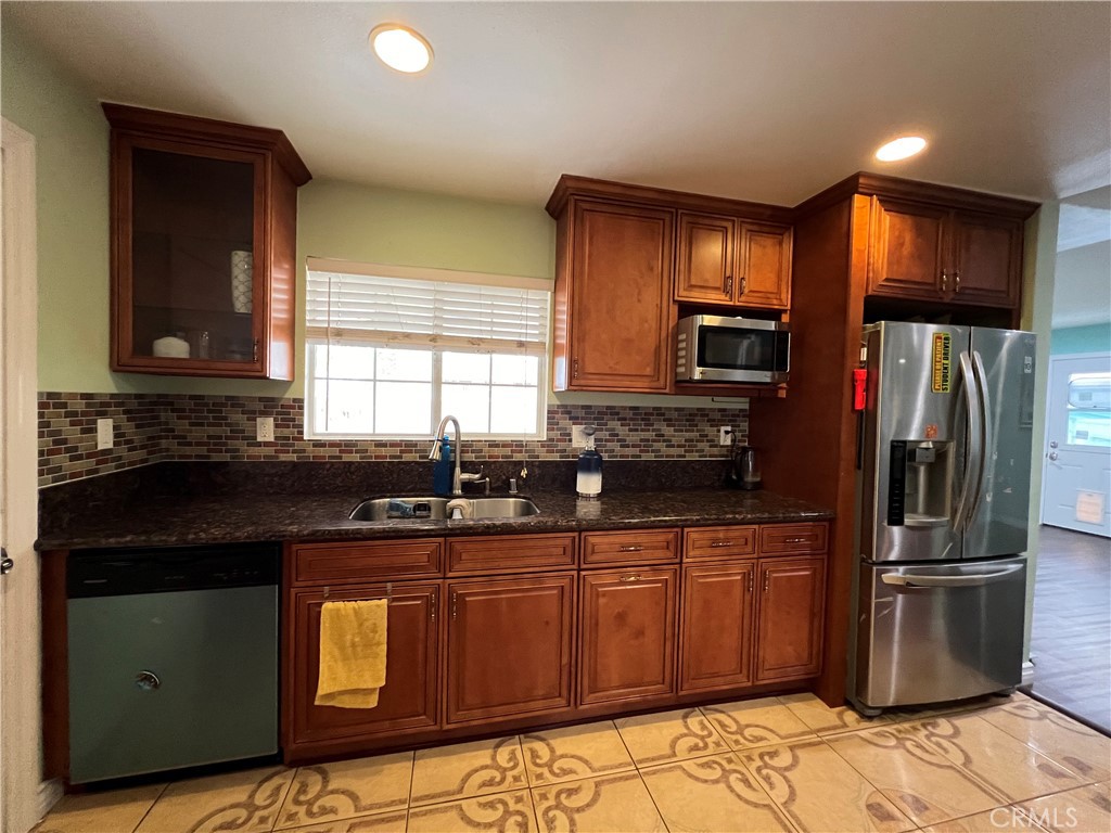 27909 Wellston Property Photo 1