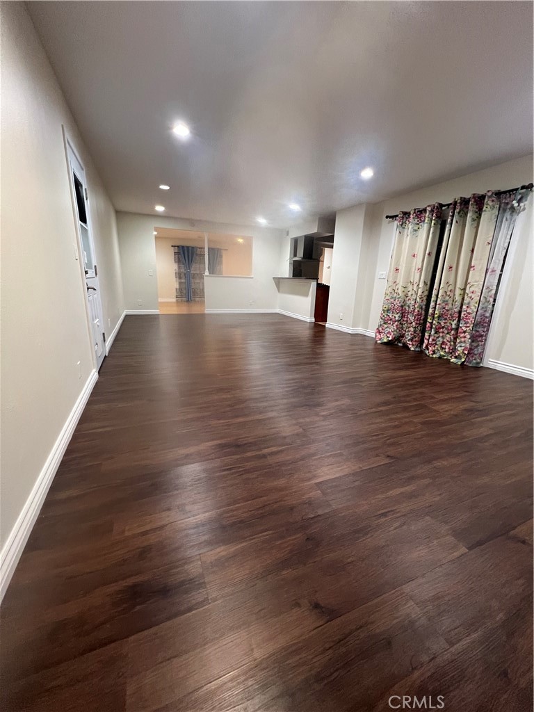 27909 Wellston Property Photo 3