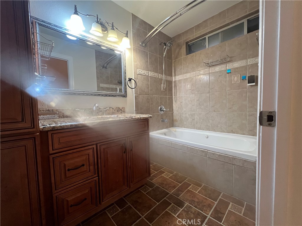 27909 Wellston Property Photo 10