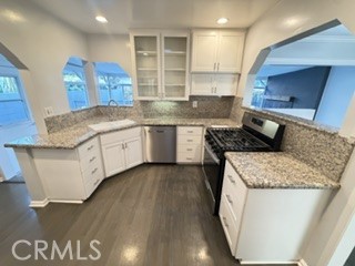 6372 Zelzah Property Photo 7