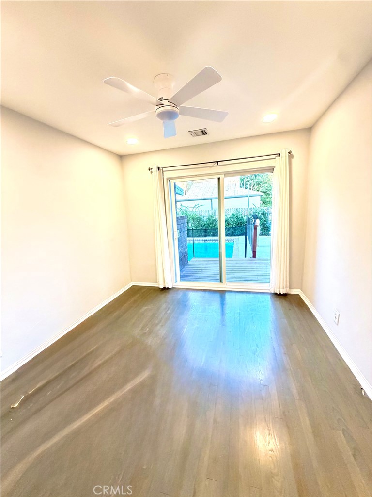 6372 Zelzah Property Photo 14