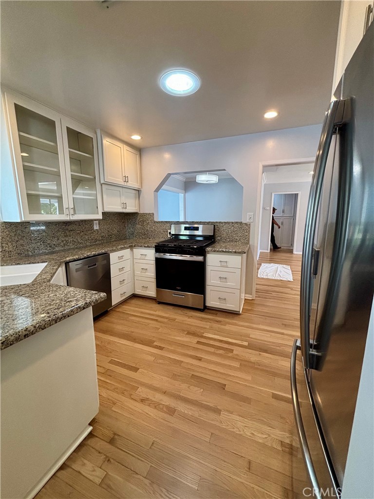 6372 Zelzah Property Photo 30