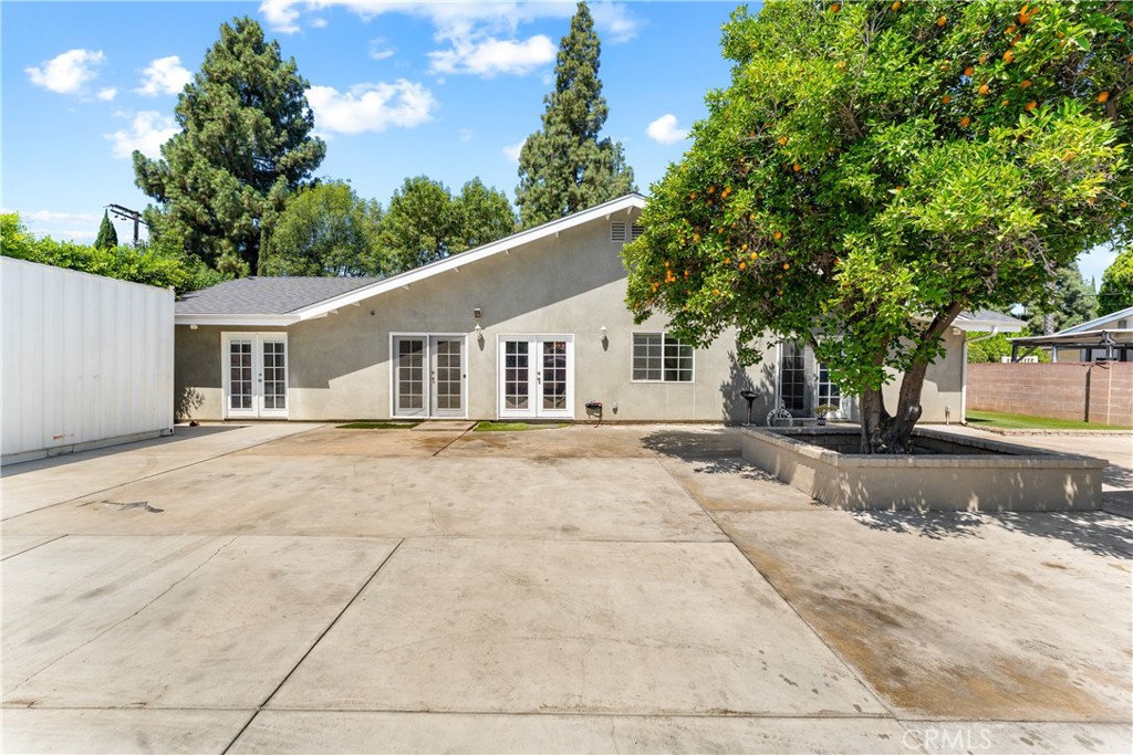 7222 Fallbrook Avenue Property Photo 47