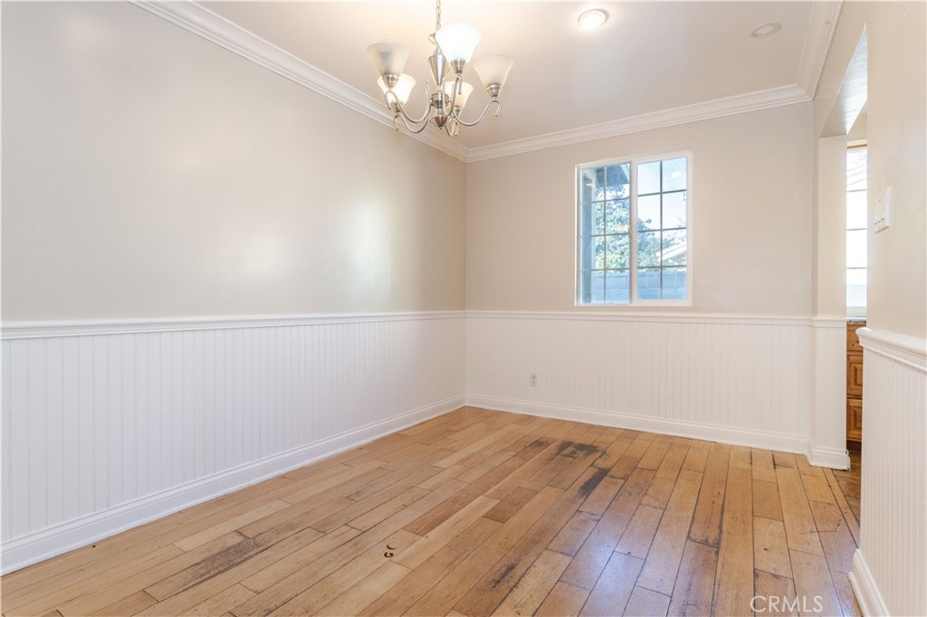 8855 Tyrone Avenue Property Photo 6