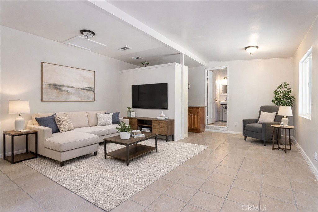 8855 Tyrone Avenue Property Photo 29