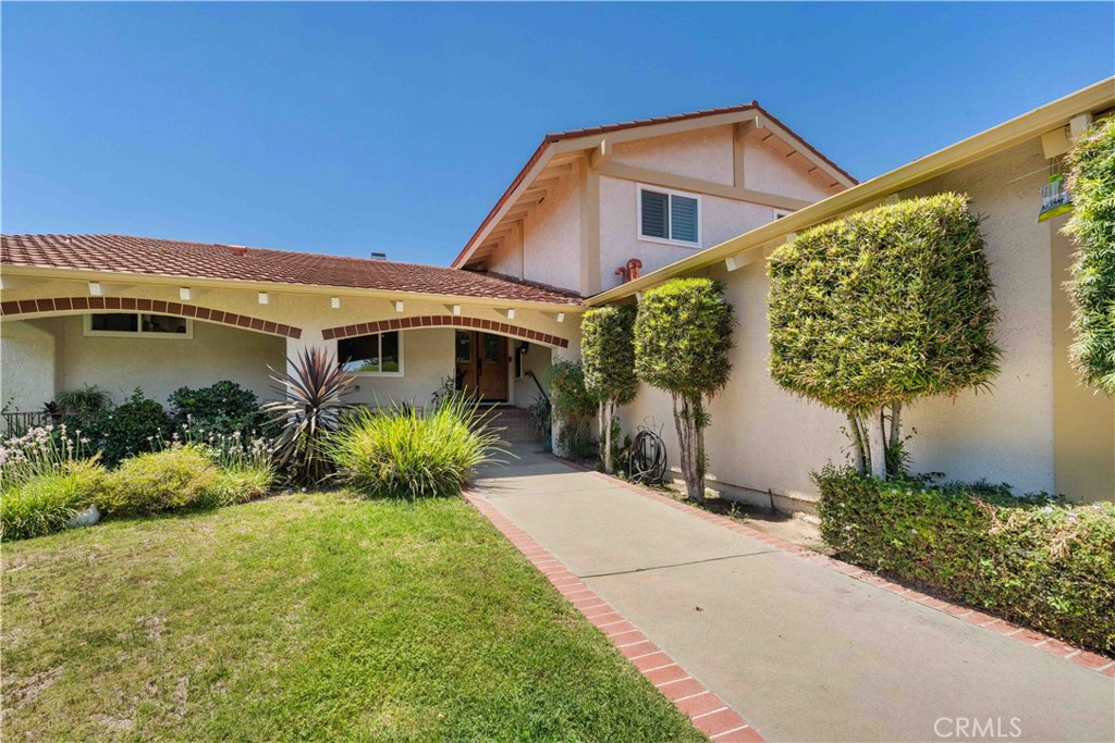 16968 Georgette Property Photo 3