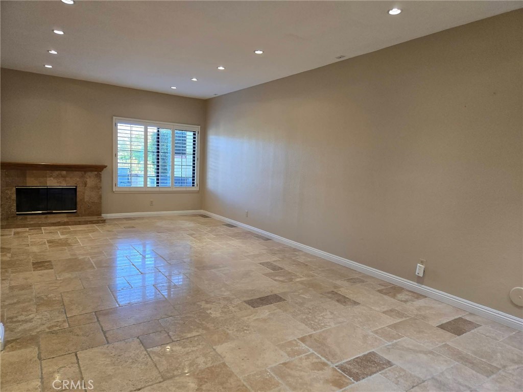 236 Country Club Drive B Property Photo 4