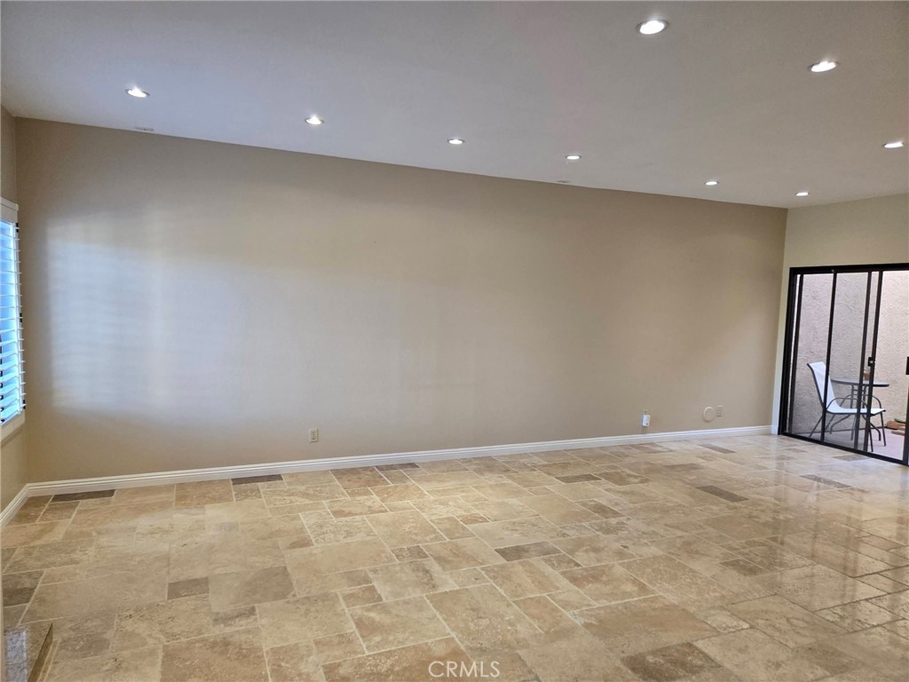 236 Country Club Drive B Property Photo 6