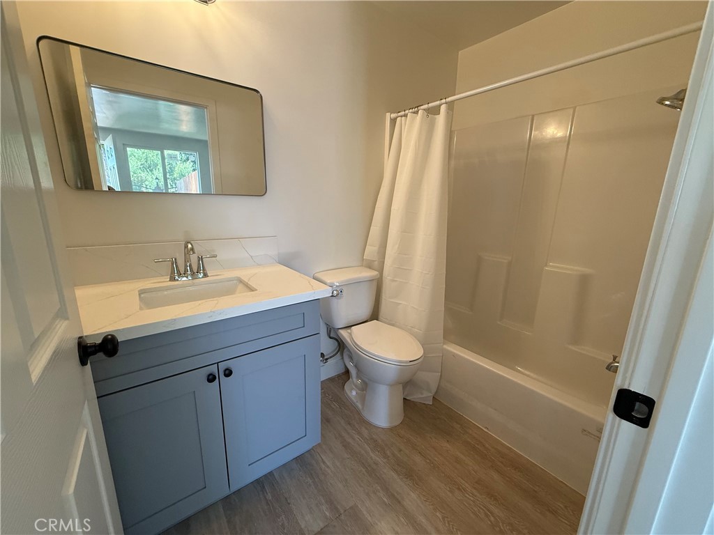 7029 Bellaire Property Photo 24