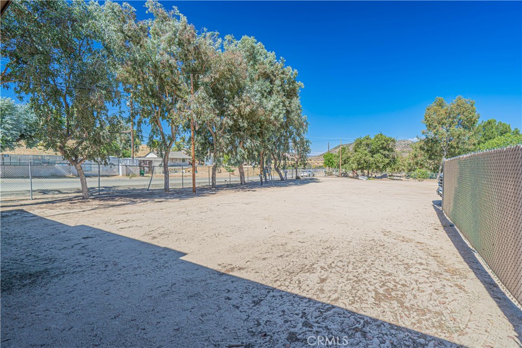 33604 Agua Dulce Canyon Property Photo 18