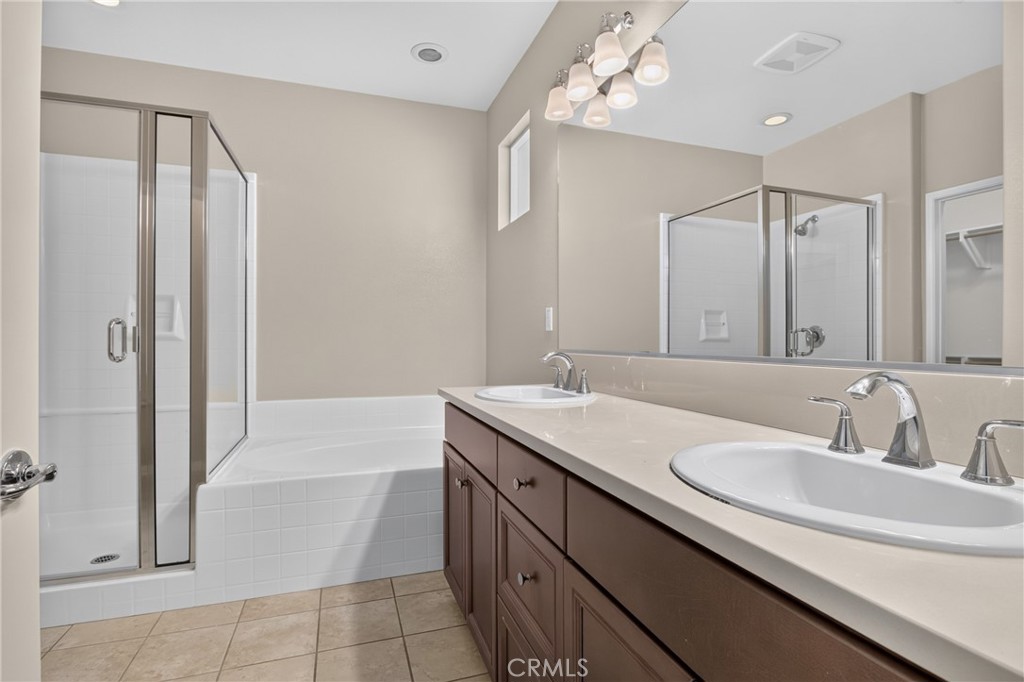 20329 Paseo Los Arcos Property Photo 15