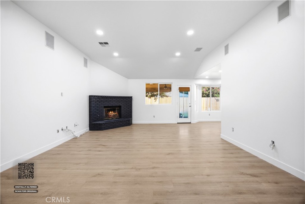 5009 Shaman Court Property Photo 8