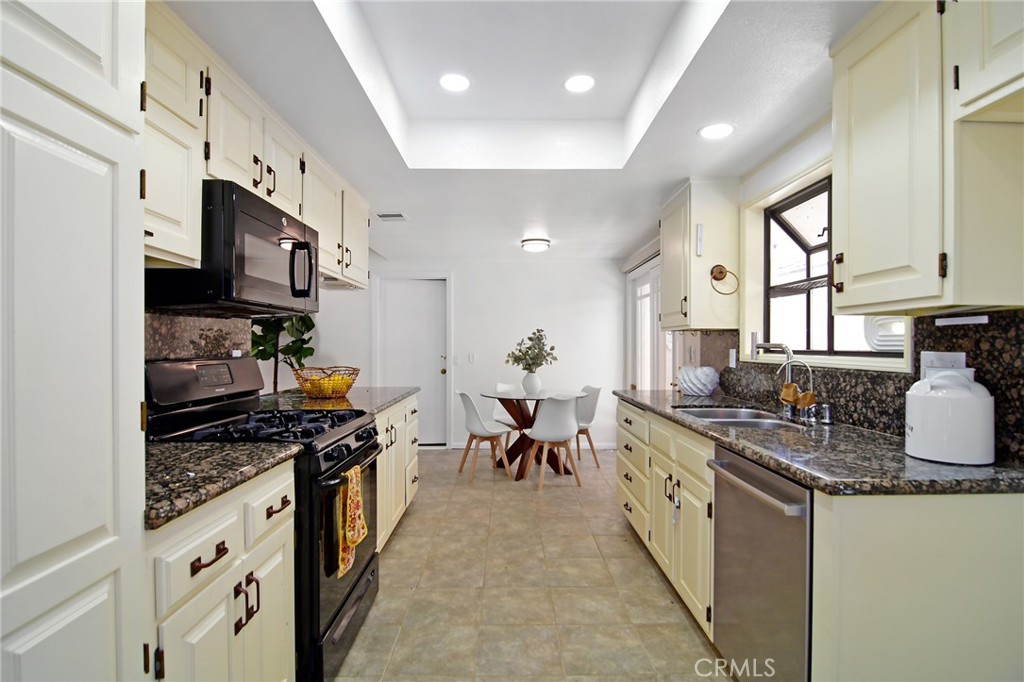 3976 Verde Vista Drive Property Photo 17