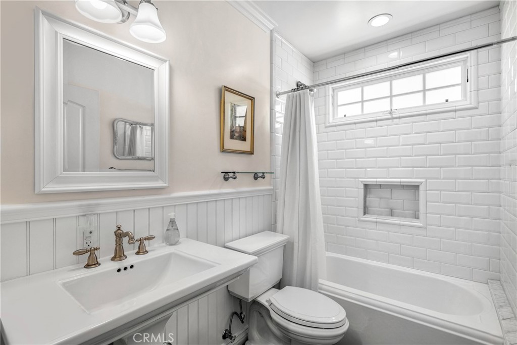11156 Valley Spring Lane Property Photo 22