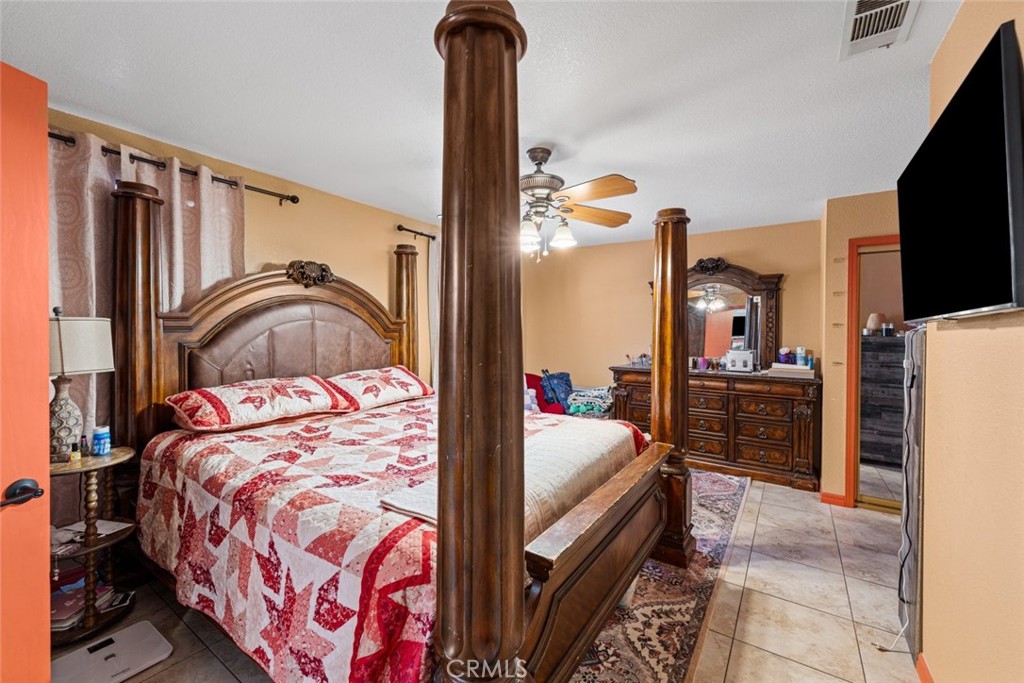 9121 Grove Avenue Property Photo 21