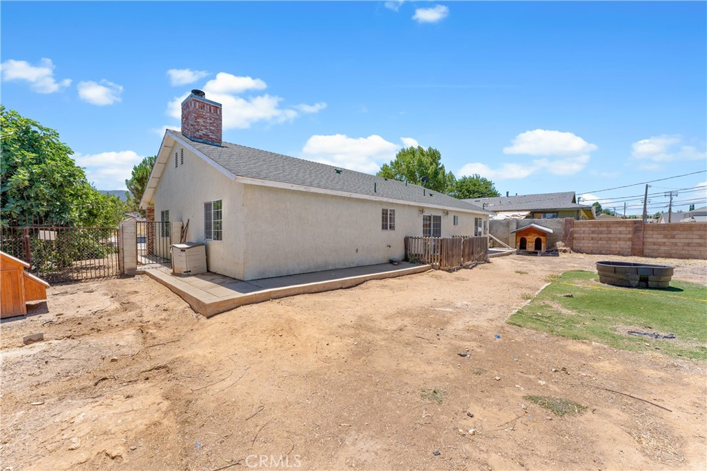 21208 Madre Property Photo 31