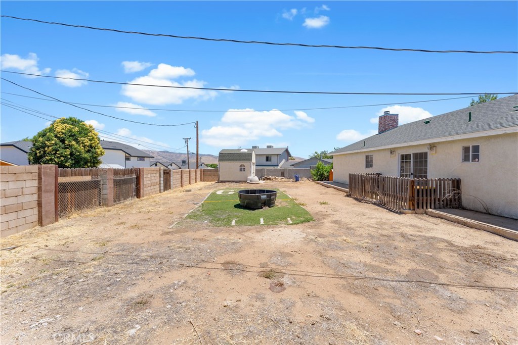 21208 Madre Property Photo 34