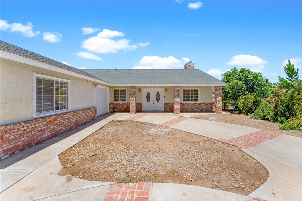 21208 Madre Property Photo 36