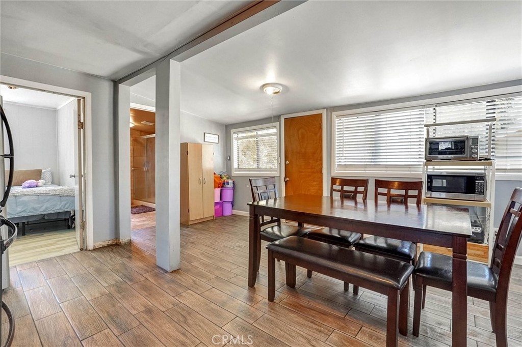 10555 Cayuga Property Photo 3